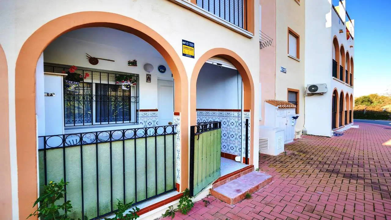 Apartment Of 57 M² With 0 Bedrooms In Torrevieja, Spain