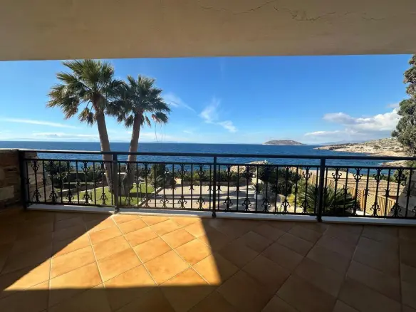 Villa With Sea View In Attica, 165 M², 3 Bedrooms