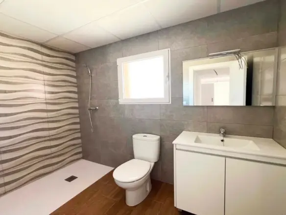 Country House Of 170 M² In Macisvenda, Spain