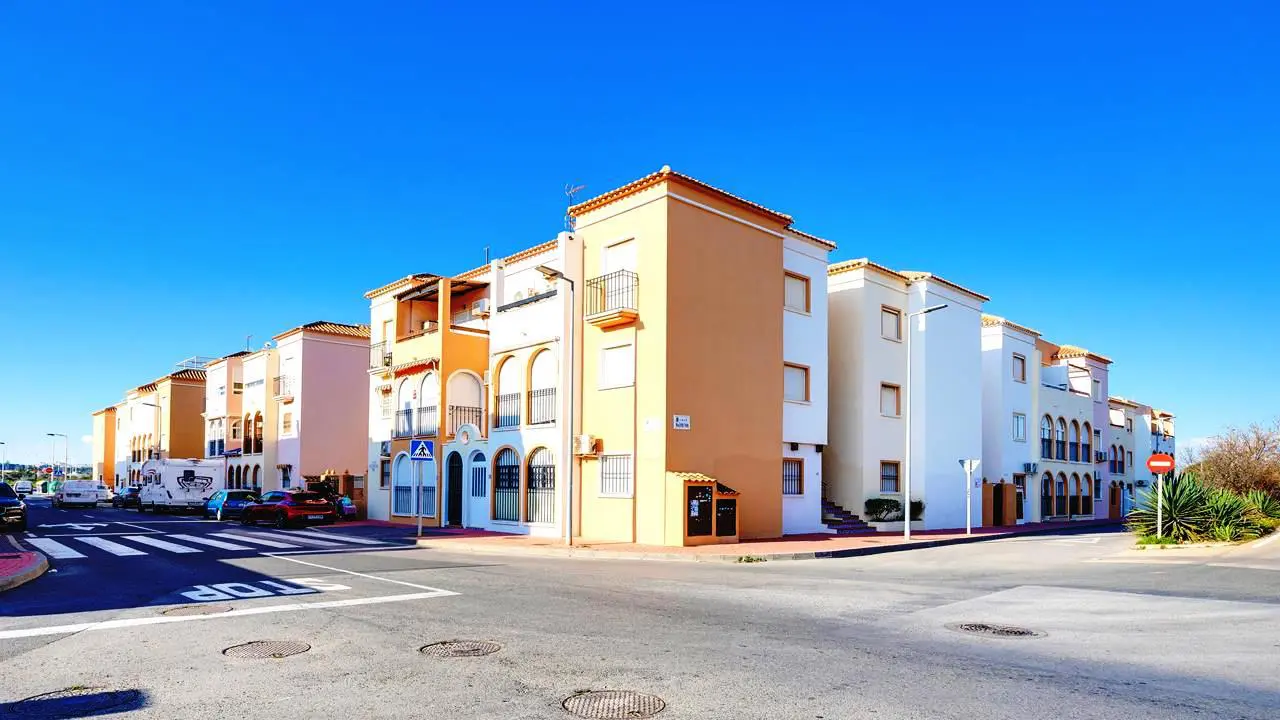 Apartment Of 57 M² With 0 Bedrooms In Torrevieja, Spain