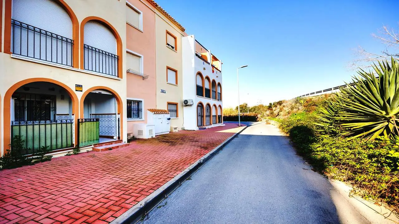 Apartment Of 57 M² With 0 Bedrooms In Torrevieja, Spain