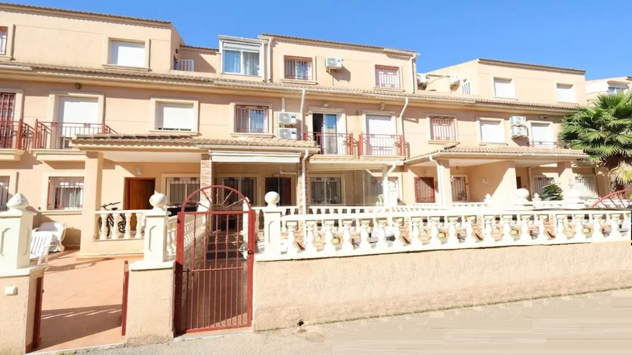 Town House Of 71 M² In Playa Flamenca, Spain