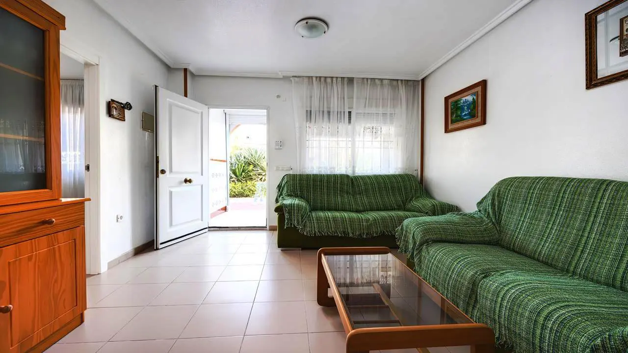 Apartment Of 57 M² With 0 Bedrooms In Torrevieja, Spain