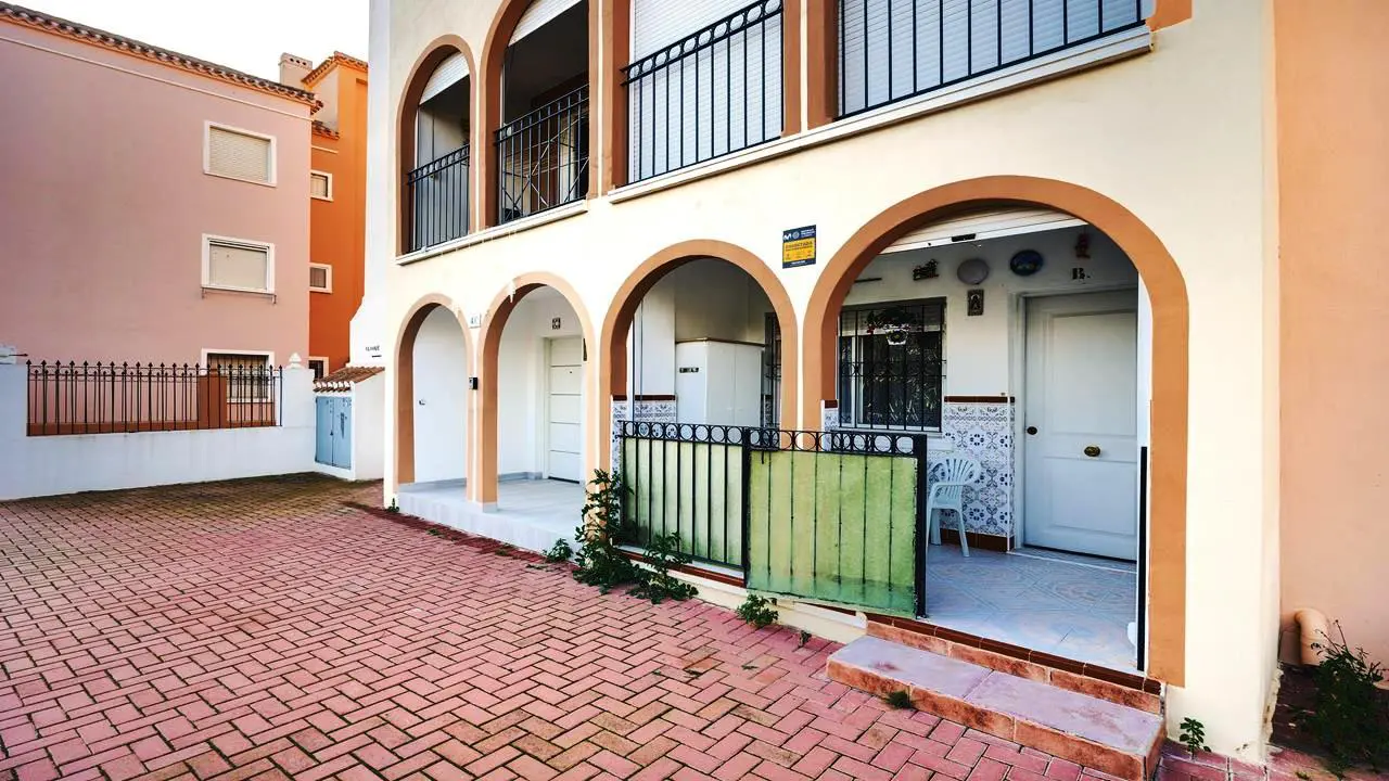 Apartment Of 57 M² With 0 Bedrooms In Torrevieja, Spain