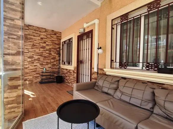 Town House Of 71 M² In Playa Flamenca, Spain