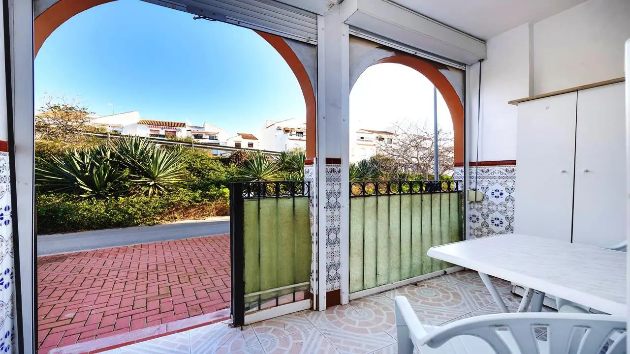 Apartment Of 57 M² With 0 Bedrooms In Torrevieja, Spain