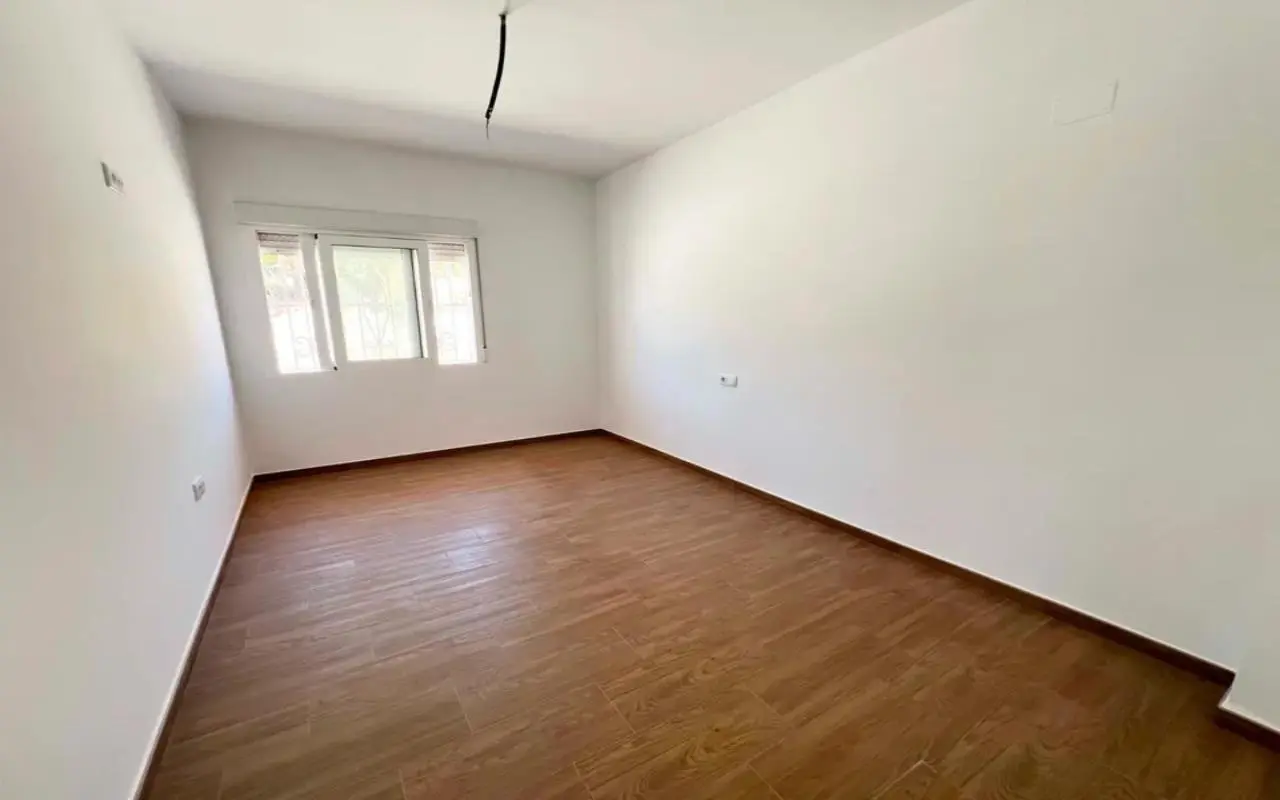 Country House Of 170 M² In Macisvenda, Spain