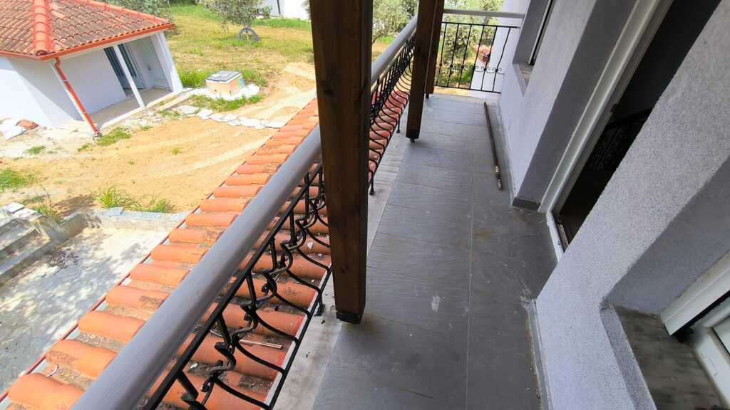 Detached House Of 140 M² With Olympic Coast In Olympic Coast