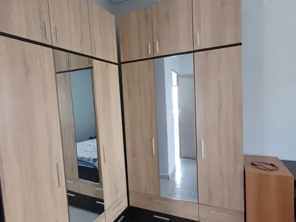 6-bedroom Building In Thermaikos, Greece (310 M²)