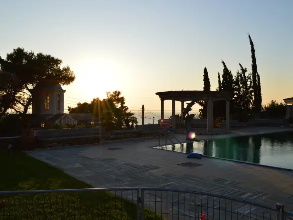 Villa In Kalivia Thorikou, Greece (1.200 M²)