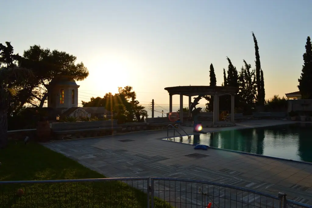 Villa Of 1200 M² In Attica