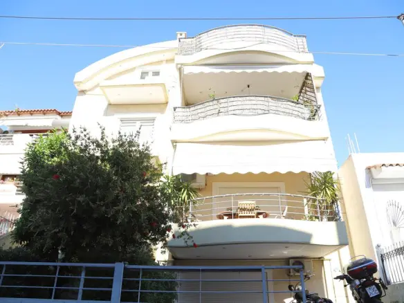 3-bedroom Maisonette In Gerakas, Greece (208 M²)