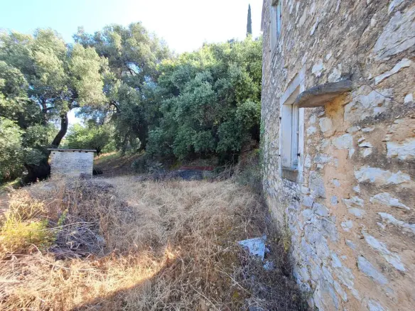 Detached House In Corfu, Greece (126 M²)