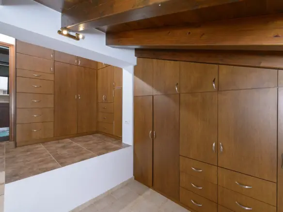 3-bedroom Villa In Gouves, Greece (250 M²)