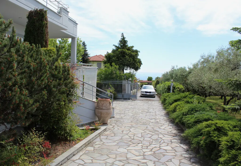 Detached House Of 205 M² On The Olympic Coast