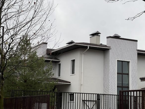 House Of 100 M² With A Garden In A Quiet Area Near Kyiv, Ukraine
