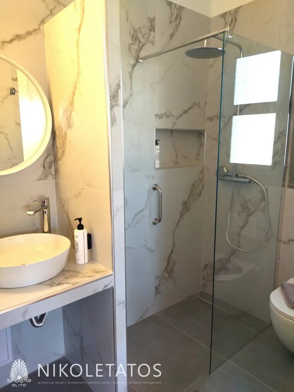 Villa Of 300 M² With Sea View In Kompothekrata, Greece