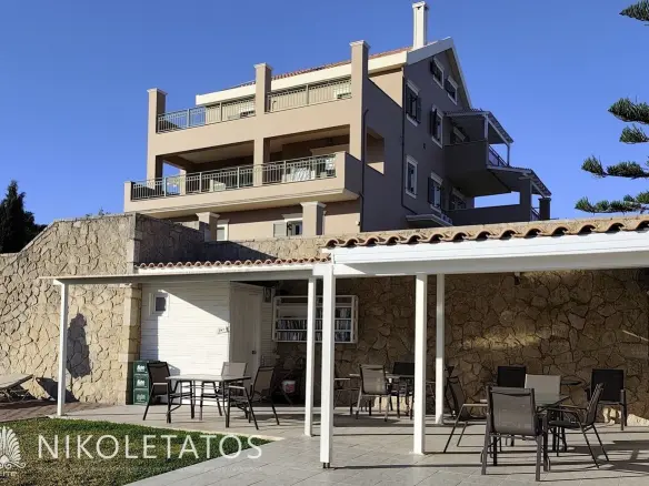 Villa Of 300 M² With Sea View In Kompothekrata, Greece