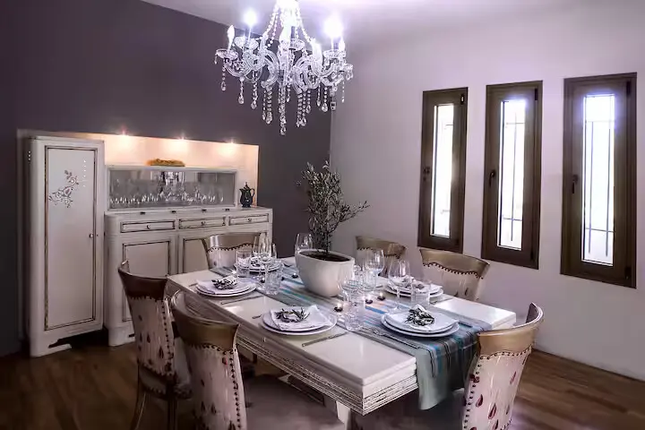 Villa Of 300 M² In Crete