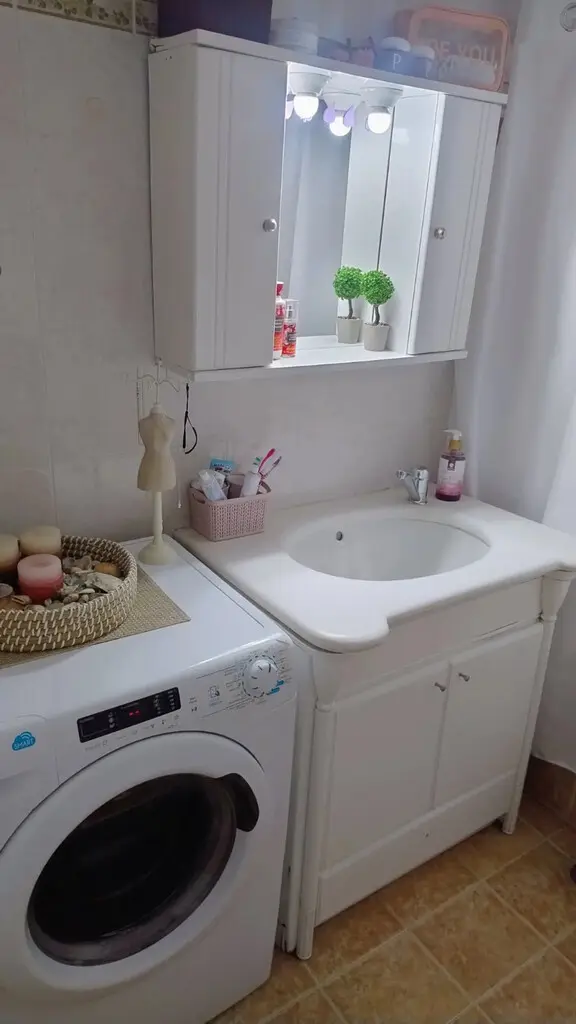 Flat Of 85 M² In Attica