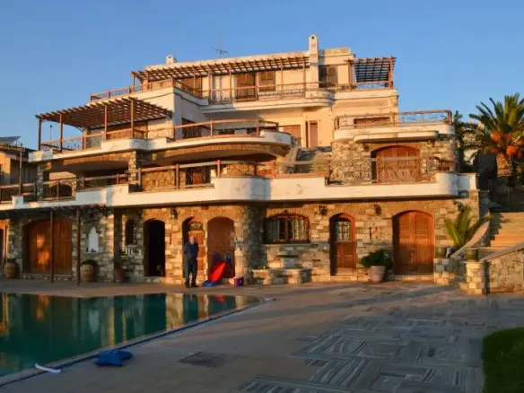 Villa In Kalivia Thorikou, Greece (1.200 M²)