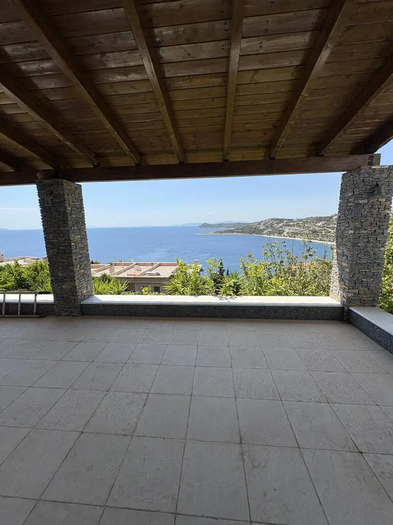 Villa Of 350 M² In Attica