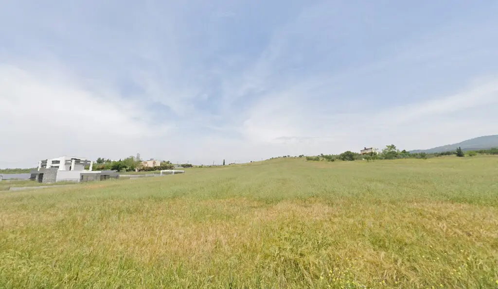 Land Of 4325 M² In The Suburbs Of Thessaloniki