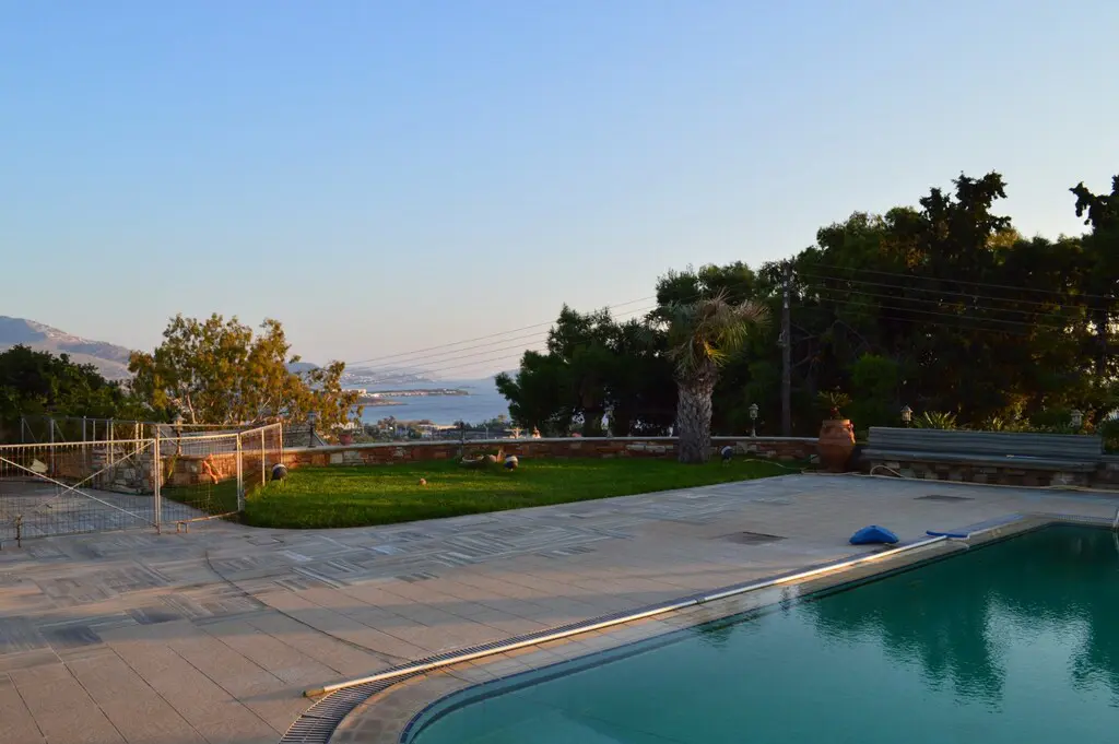 Villa Of 1200 M² In Attica