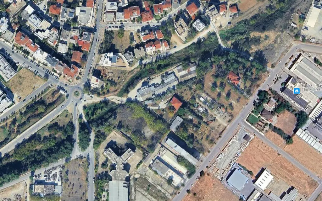 Land Of 3080 M² In The Suburbs Of Thessaloniki