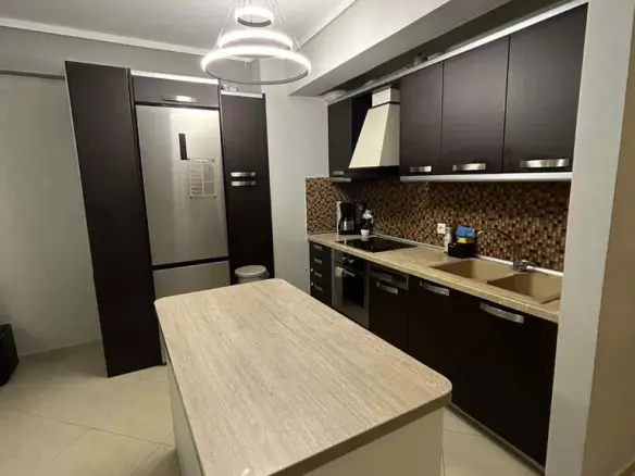 3-bedroom Flat In Thermaikos, Greece (118 M²)