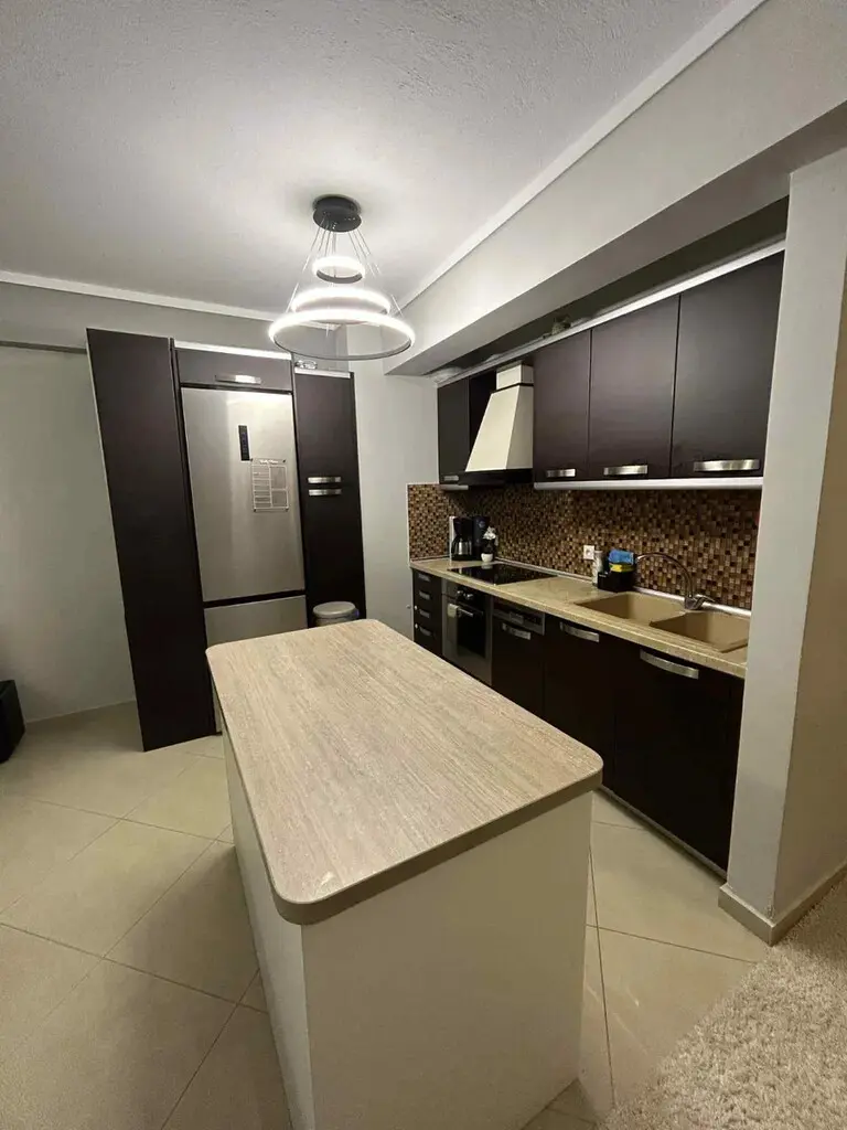 Flat Of 118 M² In The Suburbs Of Thessaloniki