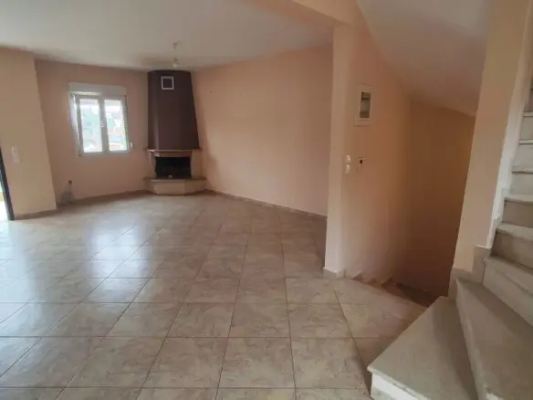 4-bedroom Maisonette In Poligiros, Greece (121 M²)