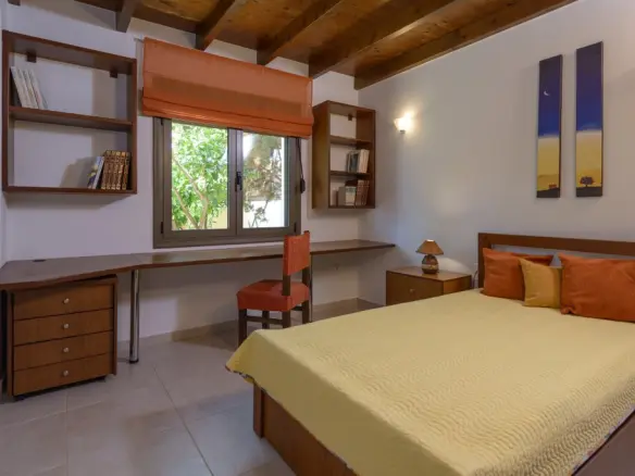 3-bedroom Villa In Gouves, Greece (250 M²)