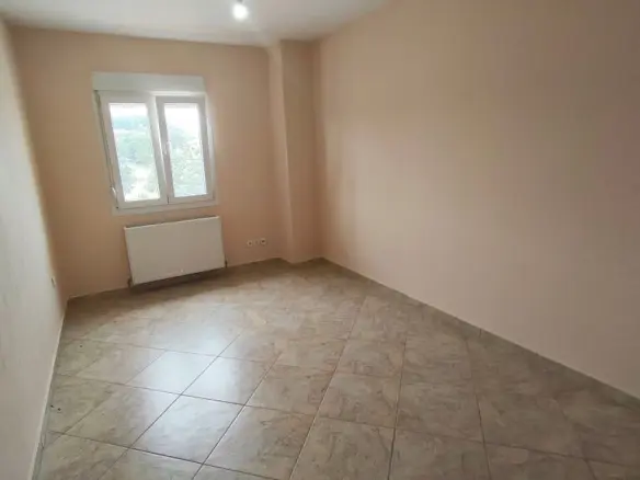 4-bedroom Maisonette In Poligiros, Greece (121 M²)