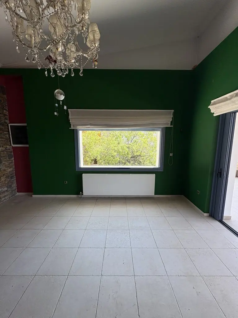 Villa Of 350 M² In Attica