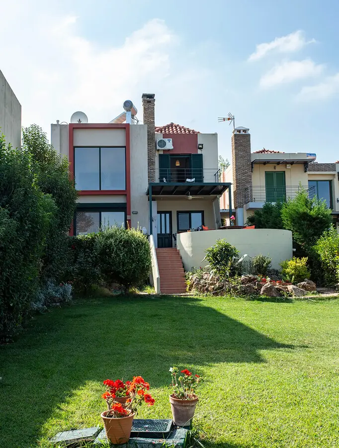 3-bedroom Maisonette In Com. Kapandriti, Greece (250 M²)