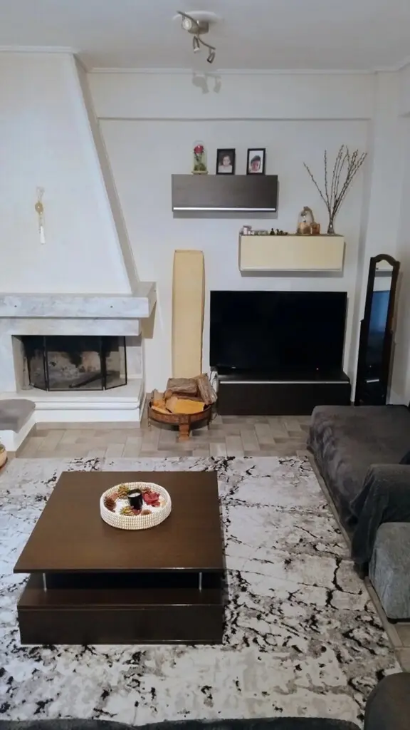 Flat Of 85 M² In Attica