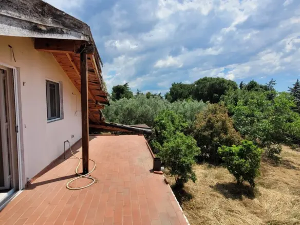 3-bedroom Detached House In Epanomi, Greece (360 M²)