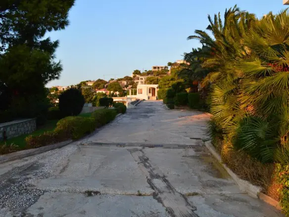 Villa In Kalivia Thorikou, Greece (1.200 M²)
