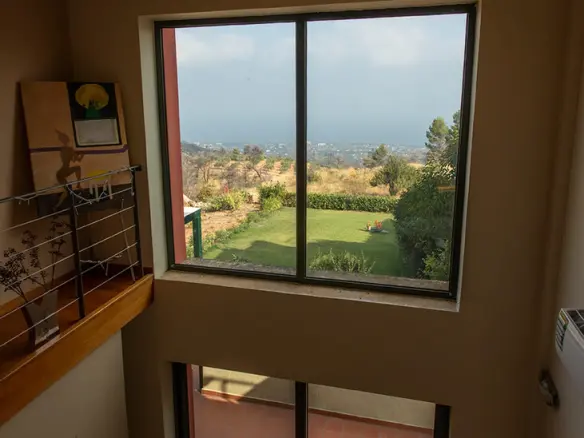 3-bedroom Maisonette In Com. Kapandriti, Greece (250 M²)