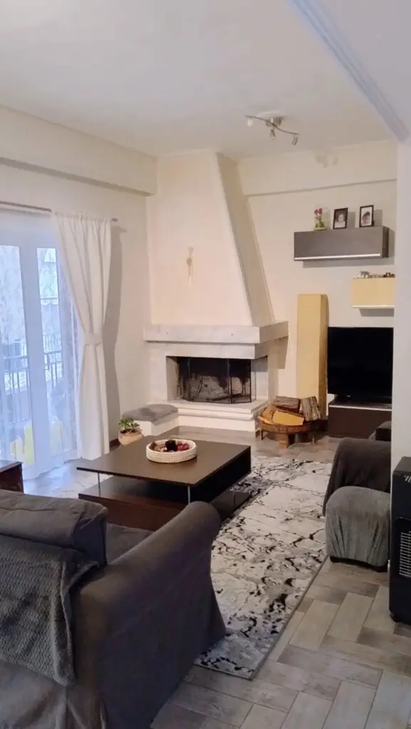 Flat Of 85 M² In Attica