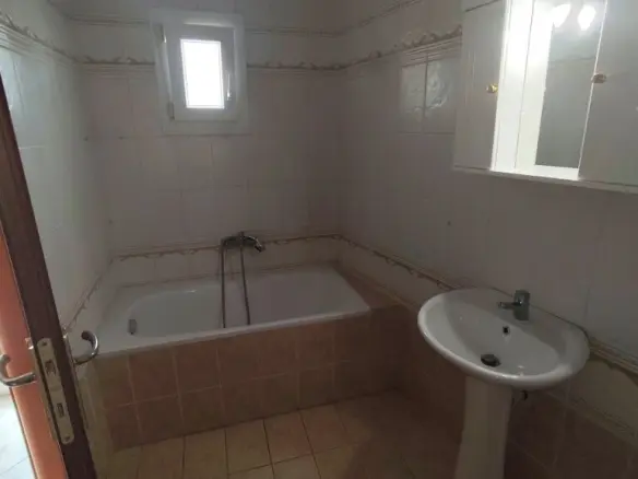 4-bedroom Maisonette In Poligiros, Greece (121 M²)