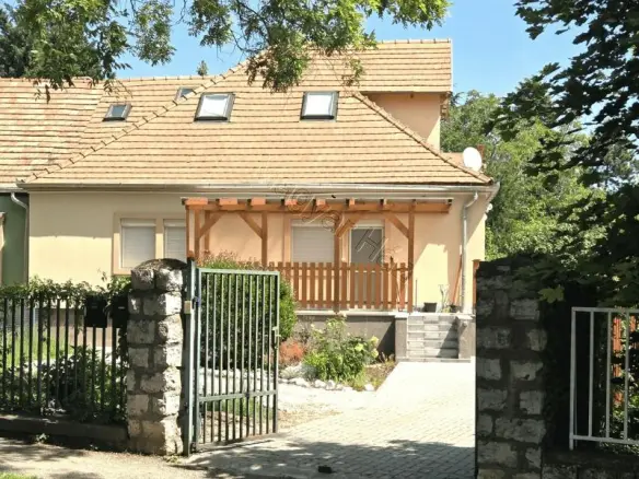 House Of 100 M² In Balatonfüred, Veszprém