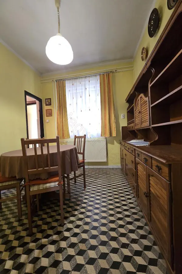 House Of 100 M² With Garden In Páka, Zala