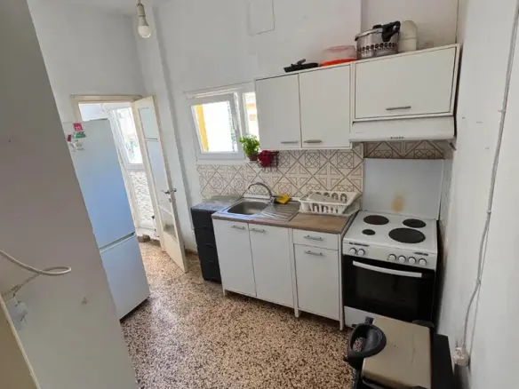 2-bedroom Flat In Center Of Thessaloniki, Greece (70 M²)