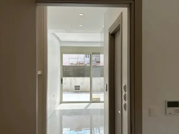 1-bedroom Flat In Imittos, Greece (42 M²)