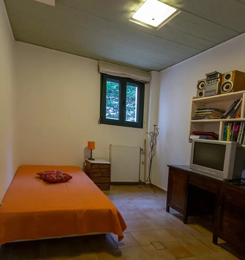 3-bedroom Maisonette In Com. Kapandriti, Greece (250 M²)