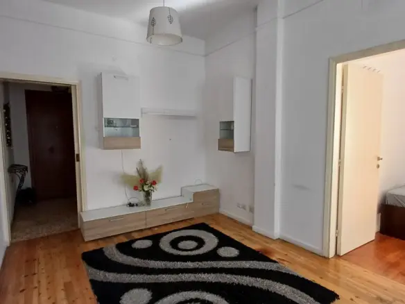2-bedroom Flat In Center Of Thessaloniki, Greece (70 M²)