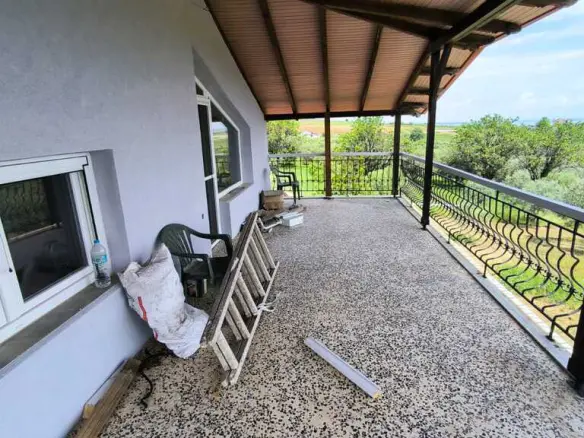 3-bedroom Detached House In Methoni, Greece (140 M²)