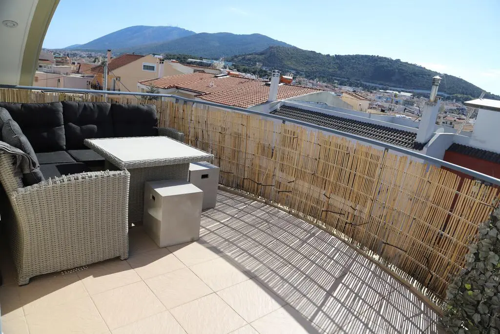Maisonette Of 208 M² In Attica